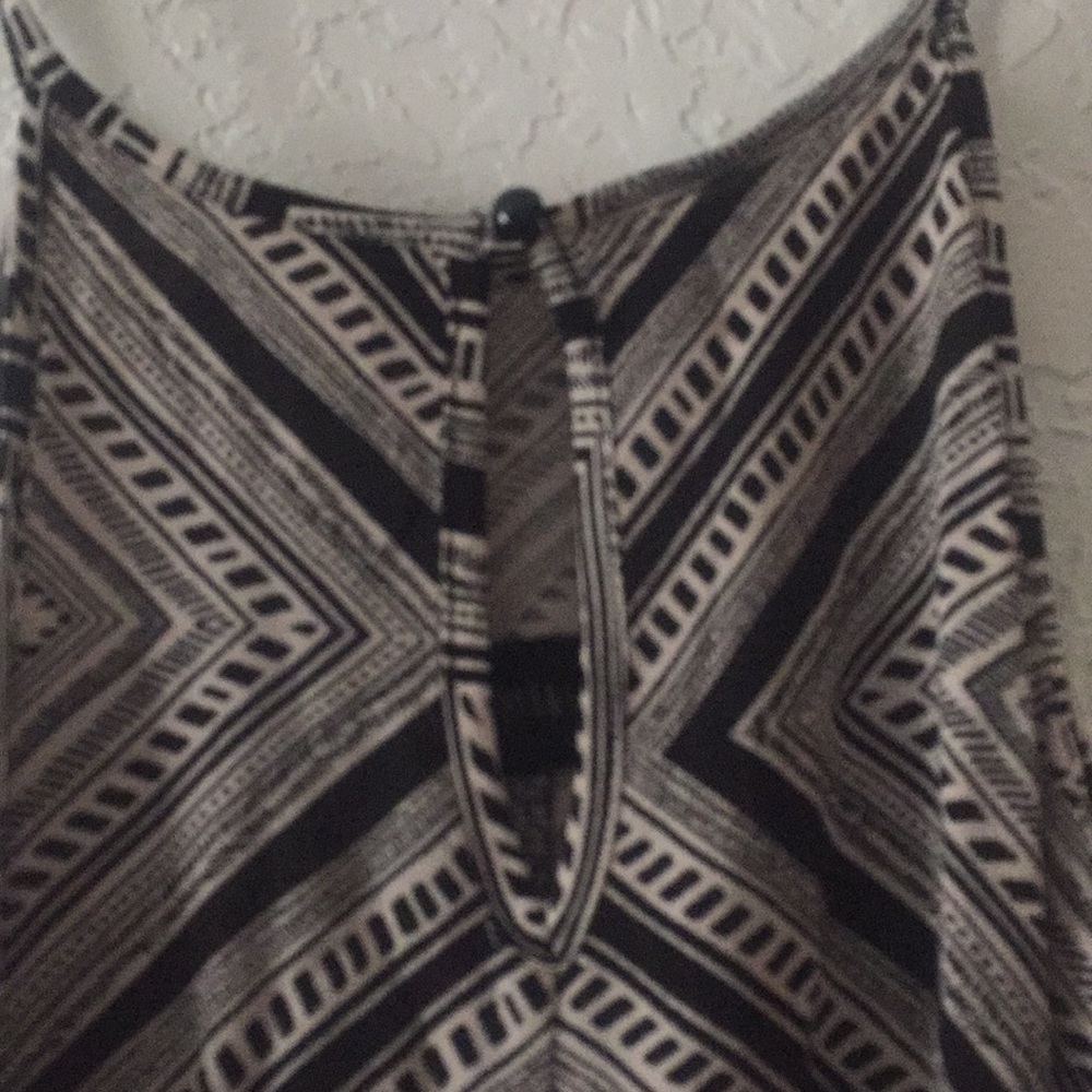 Dress - Picture 4 of 5